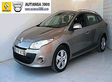 RENAULT MEGANE 1.5 105 cv ST dCi Dynamique 5p Manual