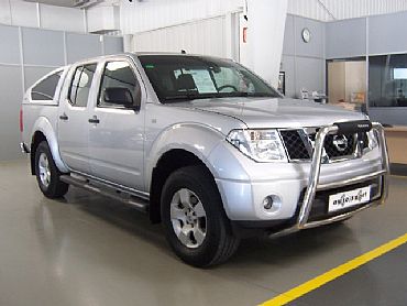 NISSAN NAVARA 2488 174 cv 2.5 DCI SE DOBLE CAB. + CAPOTA 4p Manual