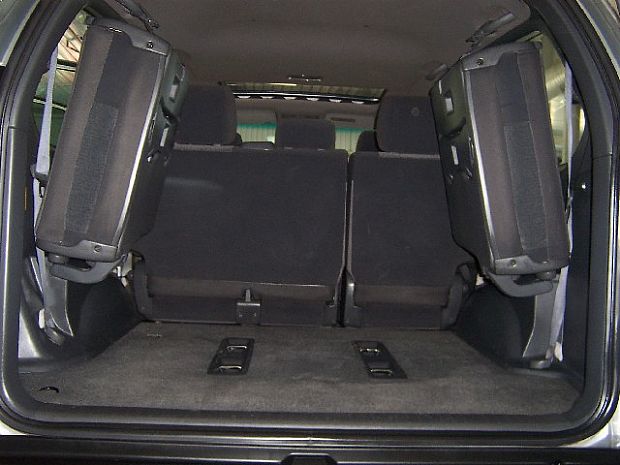 TOYOTA LAND-CRUISER 