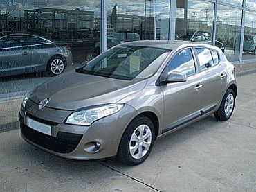 RENAULT MEGANE 1.5 105 cv dCi Dynamique 5p Manual