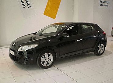 RENAULT MEGANE 1.5 105 cv dCi Dynamique 5p Manual
