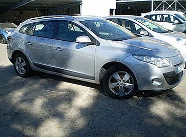 RENAULT MEGANE 1.5 105 cv ST dCi Dynamique 5p Manual