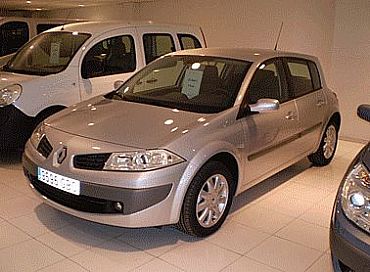 RENAULT MEGANE 1.5 105 cv Megane 1.5dCi Busin. 105 eco2 5p Manual