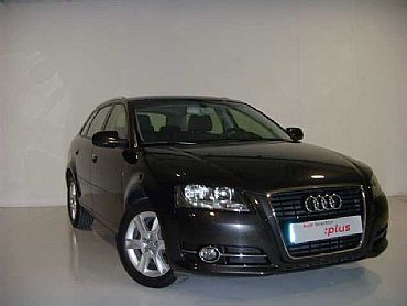 AUDI A3 1.6 105 cv 1.6 TDI  S TRON ATTRACTION SPORTBA 5p Manual