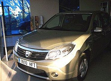 DACIA SANDERO 1.2 75 cv Laureate 5p Manual