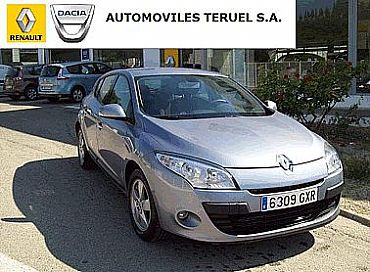 RENAULT MEGANE 1.5 105 cv dCi Dynamique 5p Manual
