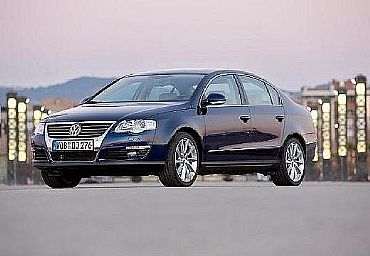 VOLKSWAGEN PASSAT 140 cv 2.0 TDI Advance 4p Manual