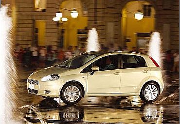 FIAT GRANDE-PUNTO 77 cv 1.4 Dynamic 5p Manual