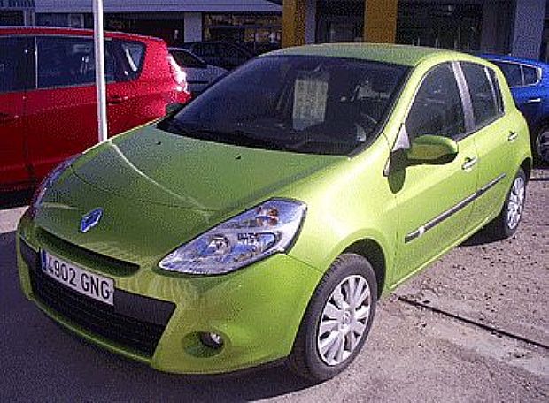 RENAULT CLIO 