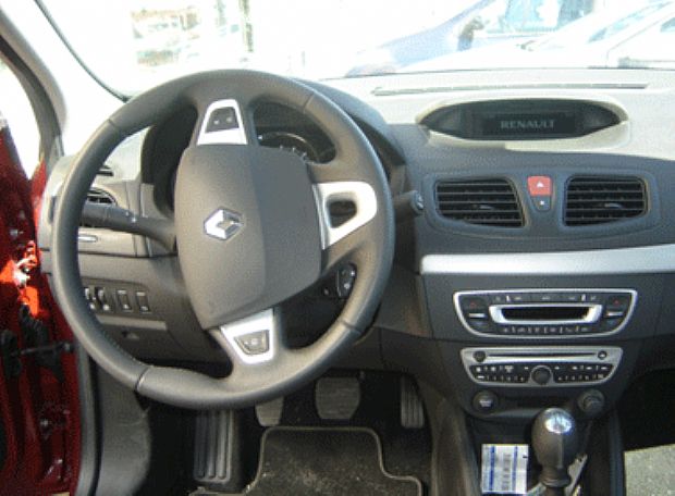 RENAULT MEGANE 