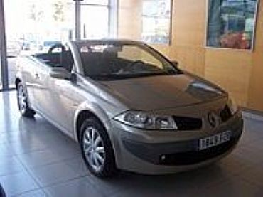 RENAULT MEGANE-COUPE 1.9 130 cv C.C. DCi Conf.Dyn. 2p Manual
