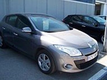 RENAULT MEGANE 1.5 105 cv dCi Dynamique 5p Manual