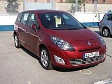 RENAULT MEGANE 1.9 130 cv S.T. dCi Dynamique 5p Manual