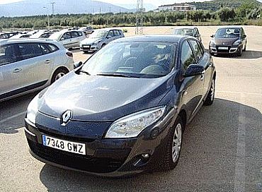 RENAULT MEGANE 1.5 105 cv dCi Dynamique 5p Manual
