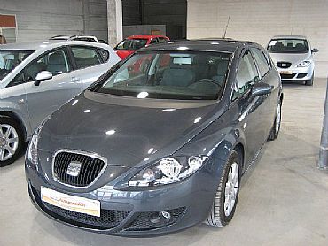SEAT LEON 2000 140 cv 2.0 TDI 140CV  STYLANCE 5p Manual