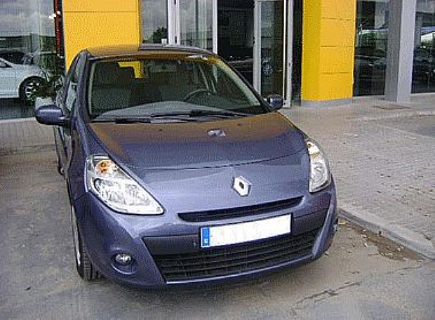 RENAULT CLIO 