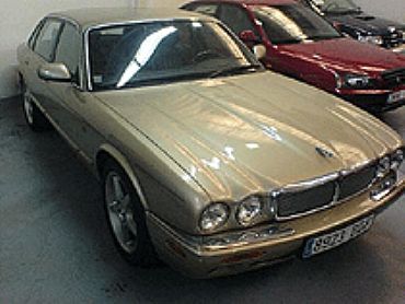 JAGUAR XJ 4.0 290 cv XJ8 EXECUTIVE 4p Aut.