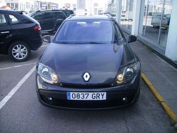 RENAULT LAGUNA-GRAND-TOUR 