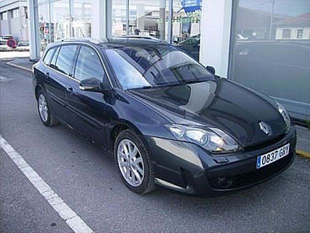 RENAULT LAGUNA-GRAND-TOUR 