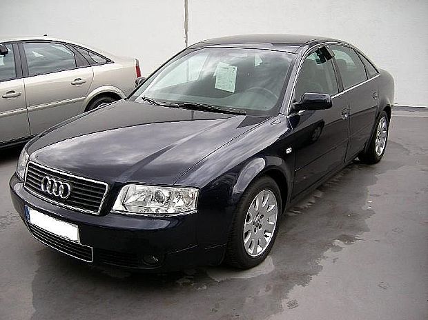AUDI A6 