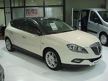 LANCIA DELTA 1600 120 cv PLATINO AUTOMATICO 5p Aut.