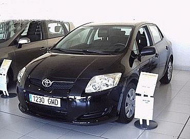 TOYOTA AURIS 1.4 90 cv D-4D 5p Manual