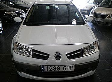 RENAULT MEGANE 1.5 105 cv dCi Emotion  eco2 5p Manual