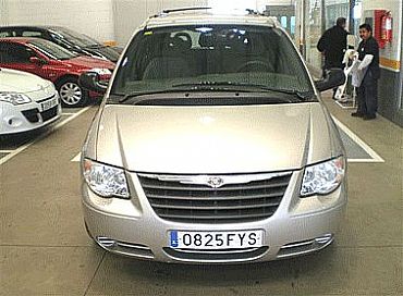 CHRYSLER VOYAGER 2.4 150 cv SE 5p Manual