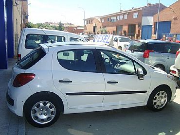 PEUGEOT 207 1.4 70 cv Urban HDI 5p Manual