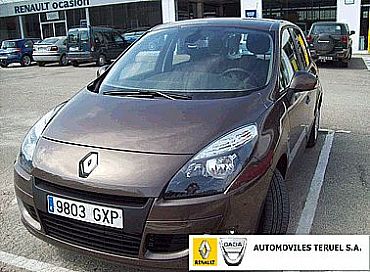 RENAULT SCENIC 1.5 105 cv dCi Expression 5p Manual